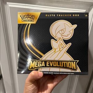 New! Pokémon TCG: Mega Evolution—Gardevoir Elite Trainer Box